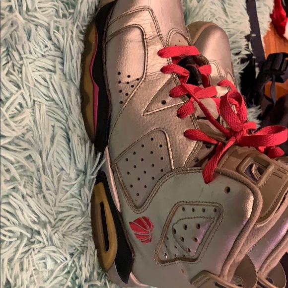 Retro 6 - Picture 2 of 4